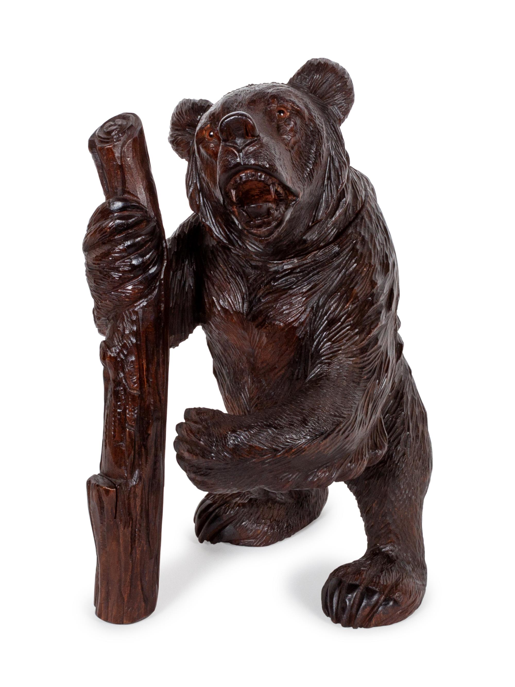 Swiss Carved Wood Bear Form Cigar Holder