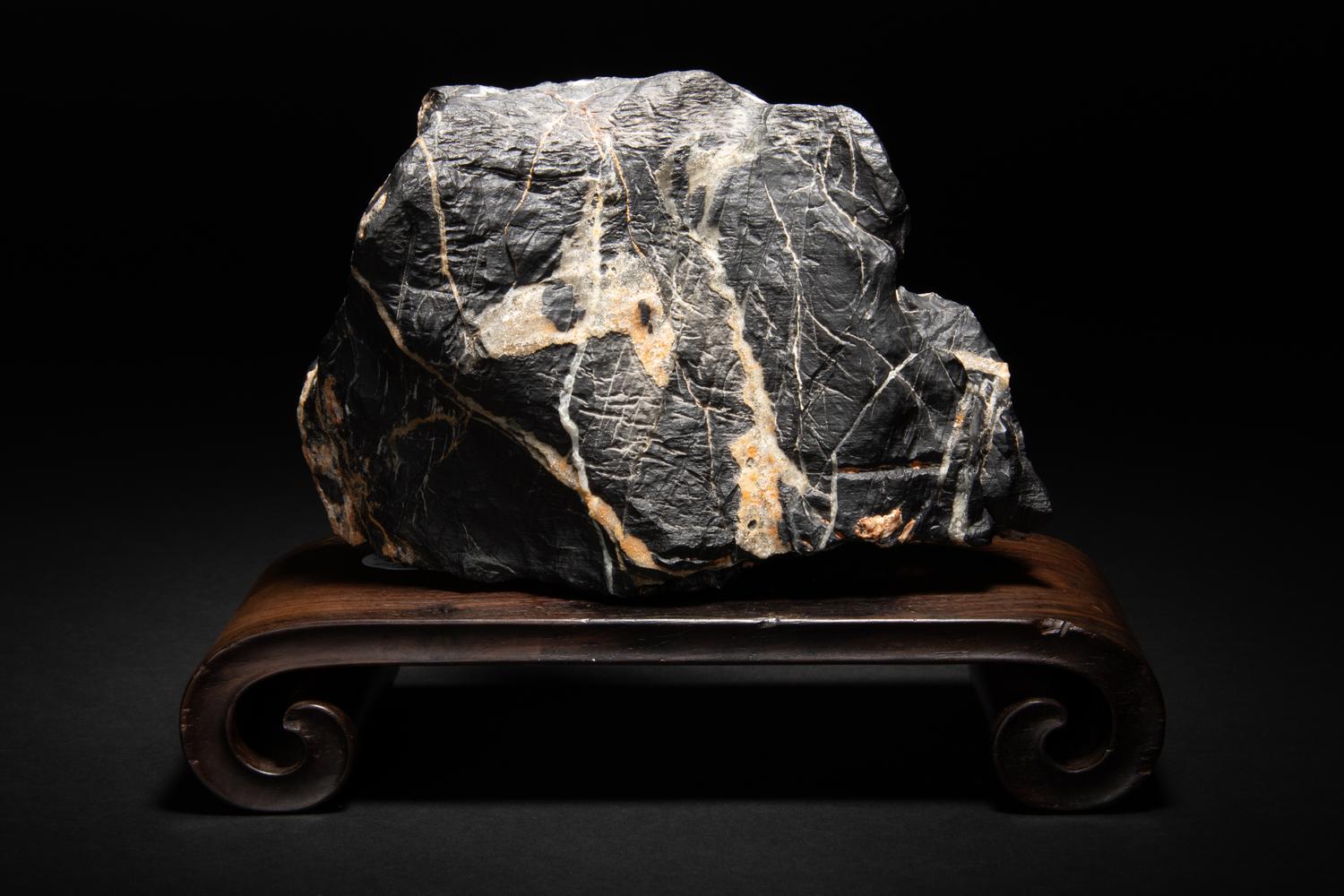 A Lingbi Scholar's Rock