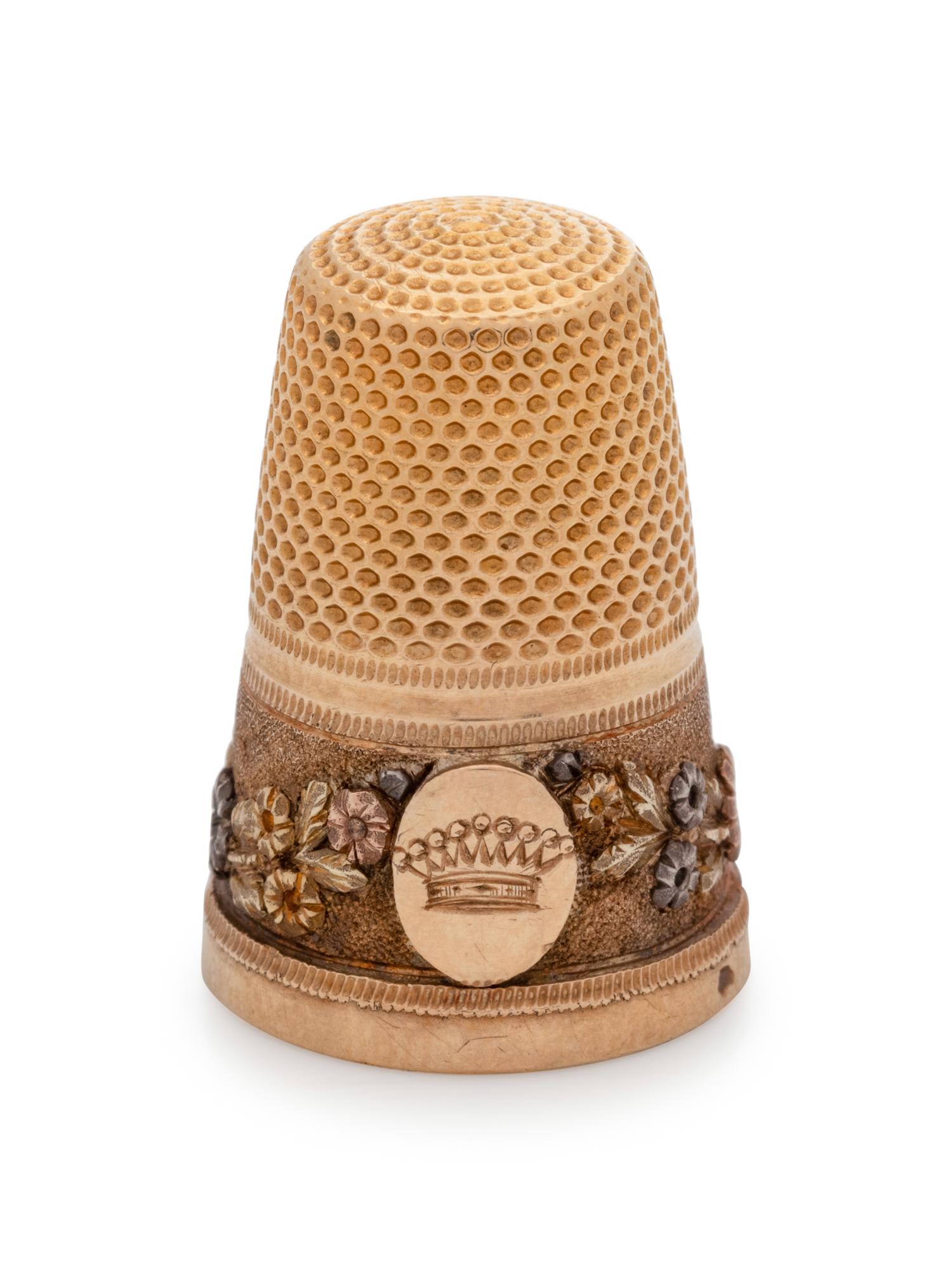 A French Vari-Colored Gold Thimble