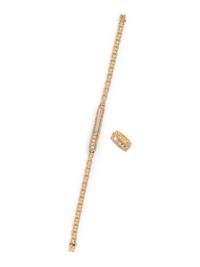YELLOW GOLD AND SLIDING DIAMOND SET
