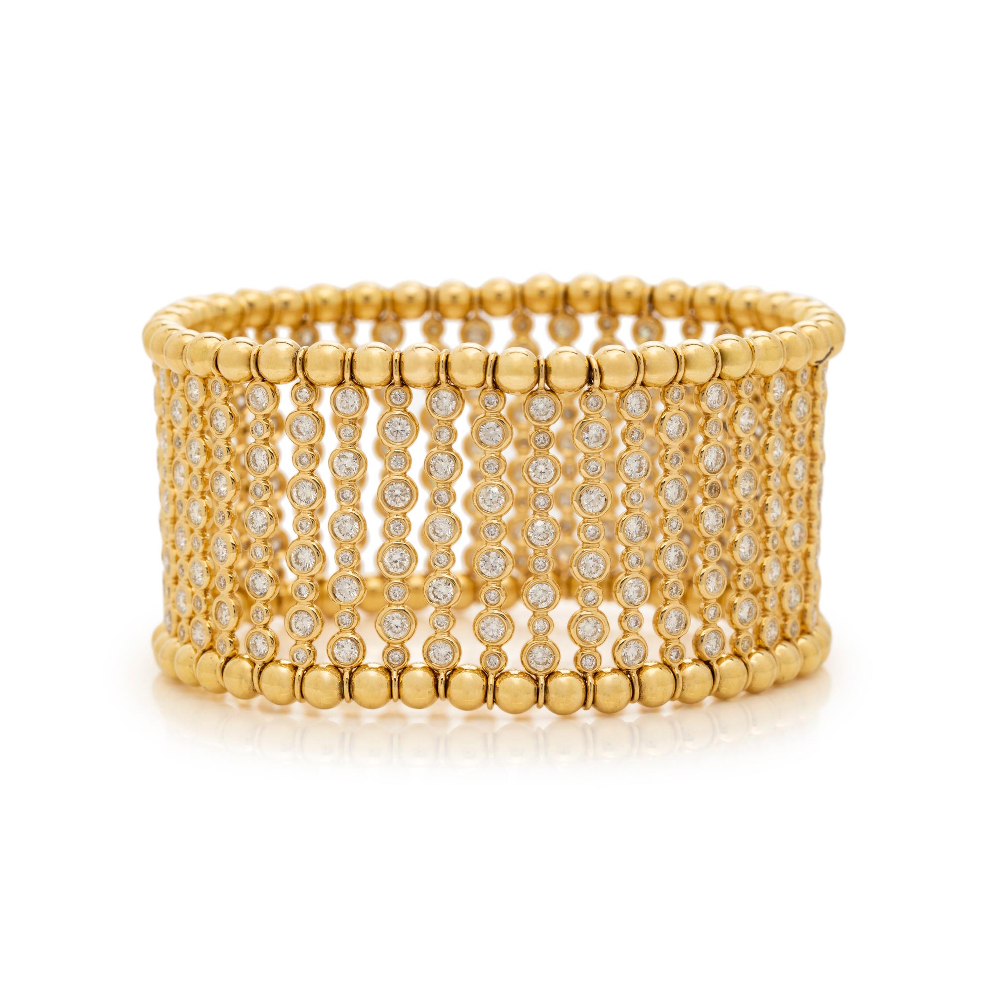 YELLOW GOLD AND DIAMOND BRACELET