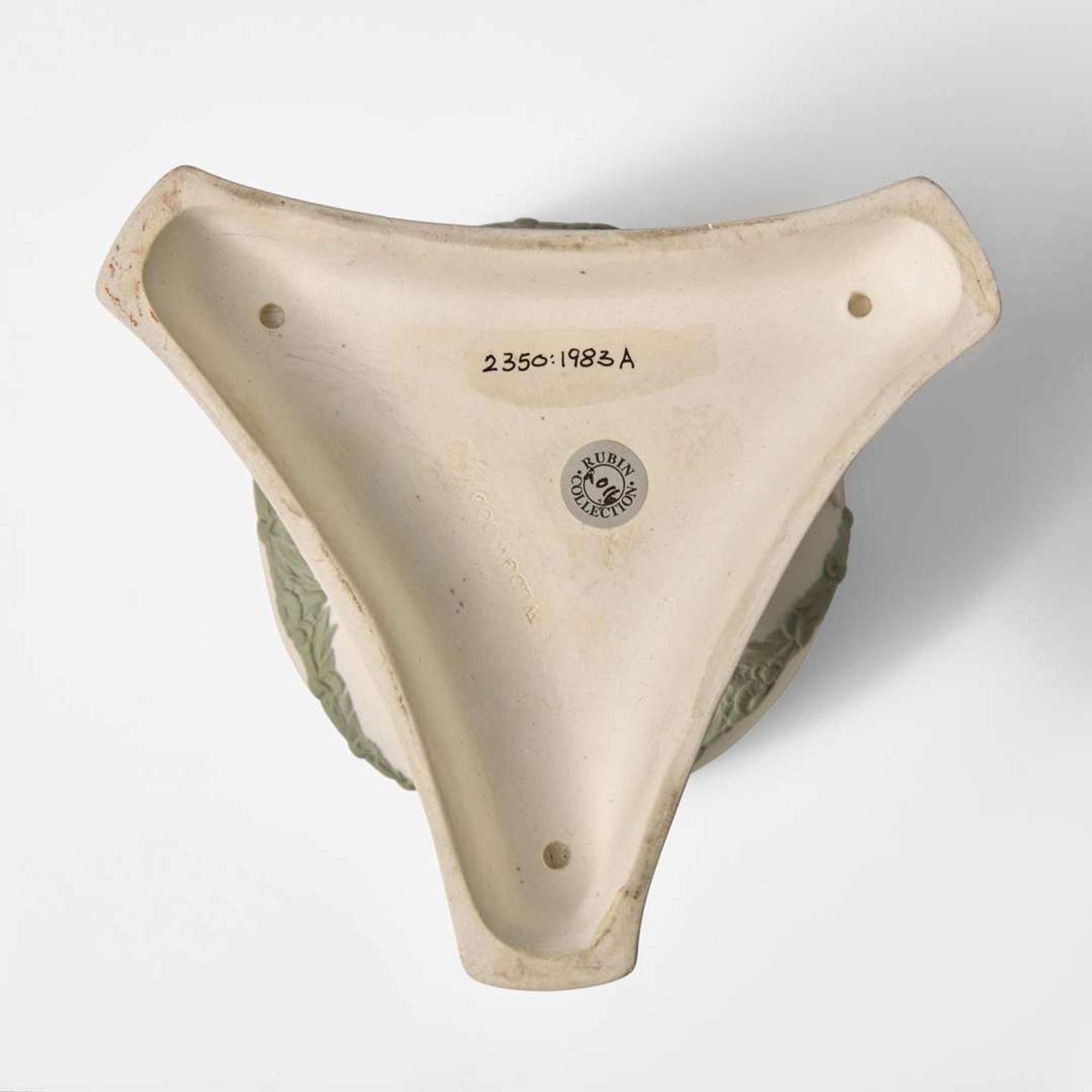 A Wedgwood Tricolor Jasperware "Dolphin" Pastille Burner UK, circa 1880