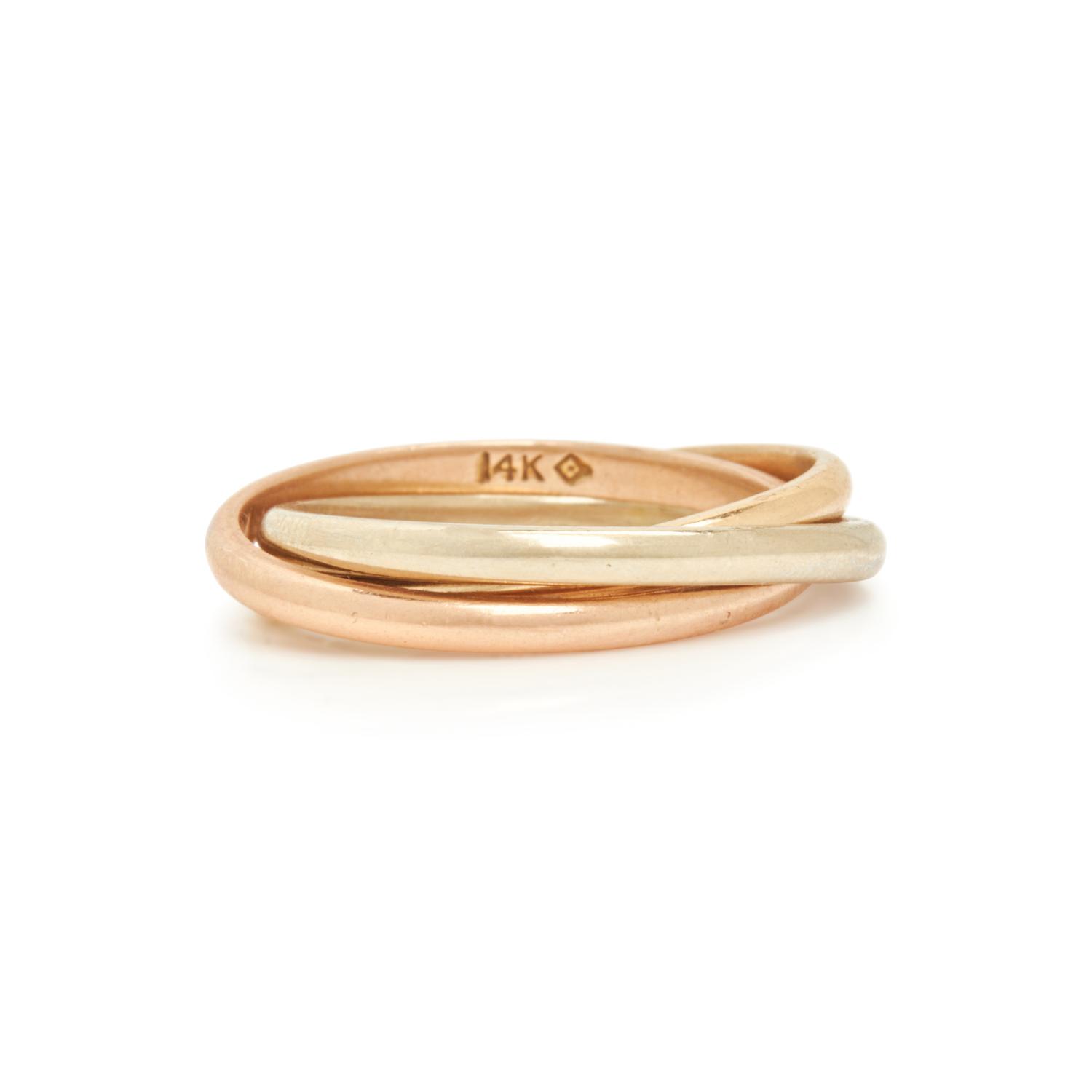 COLLECTION OF GOLD RINGS