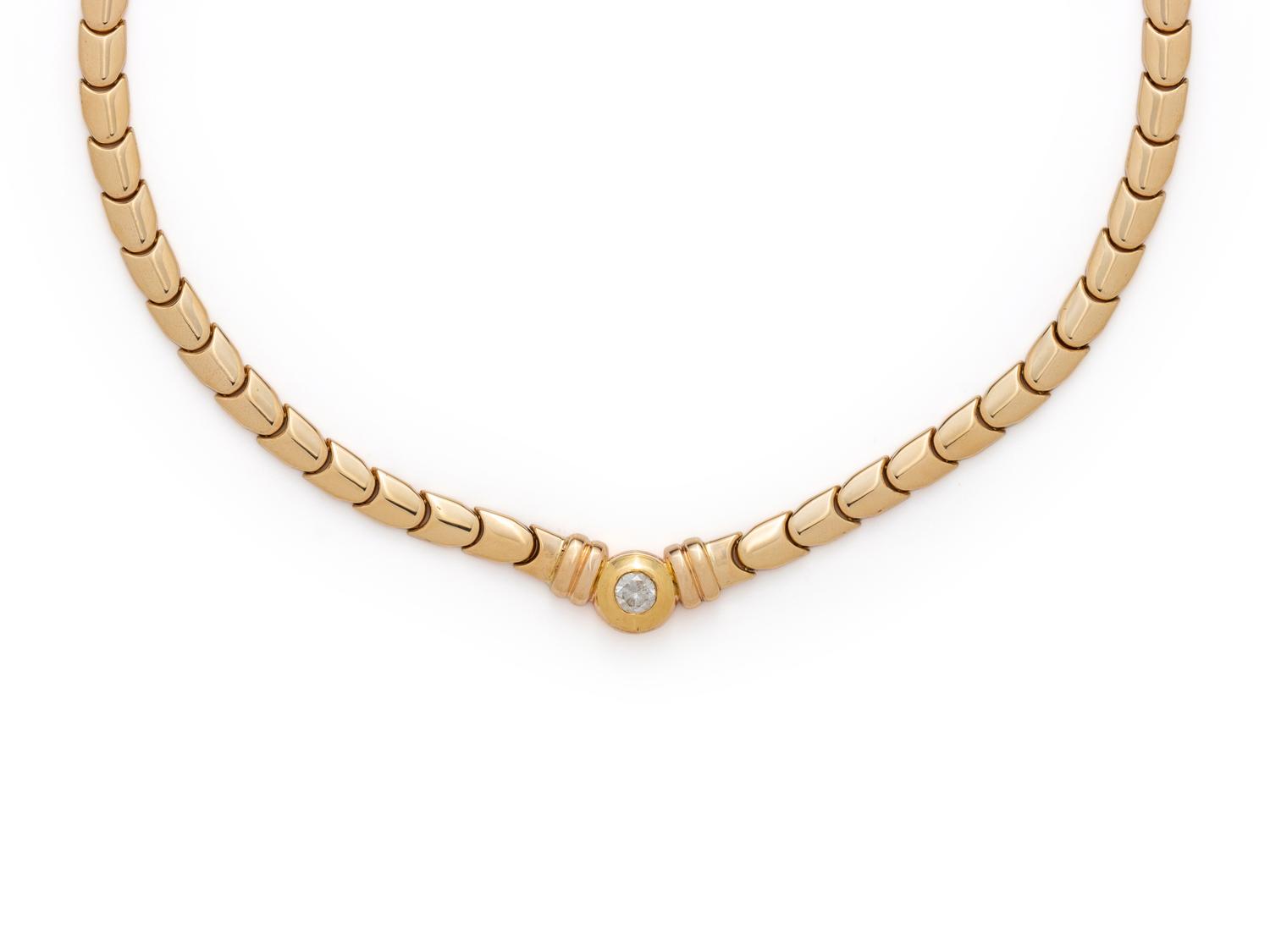YELLOW GOLD AND DIAMOND NECKLACE
