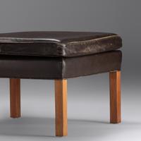 Lounge Chair and Ottoman, model 2204 Fredericia, Denmark