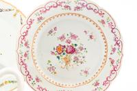 Eleven Chinese Export Porcelain Articles