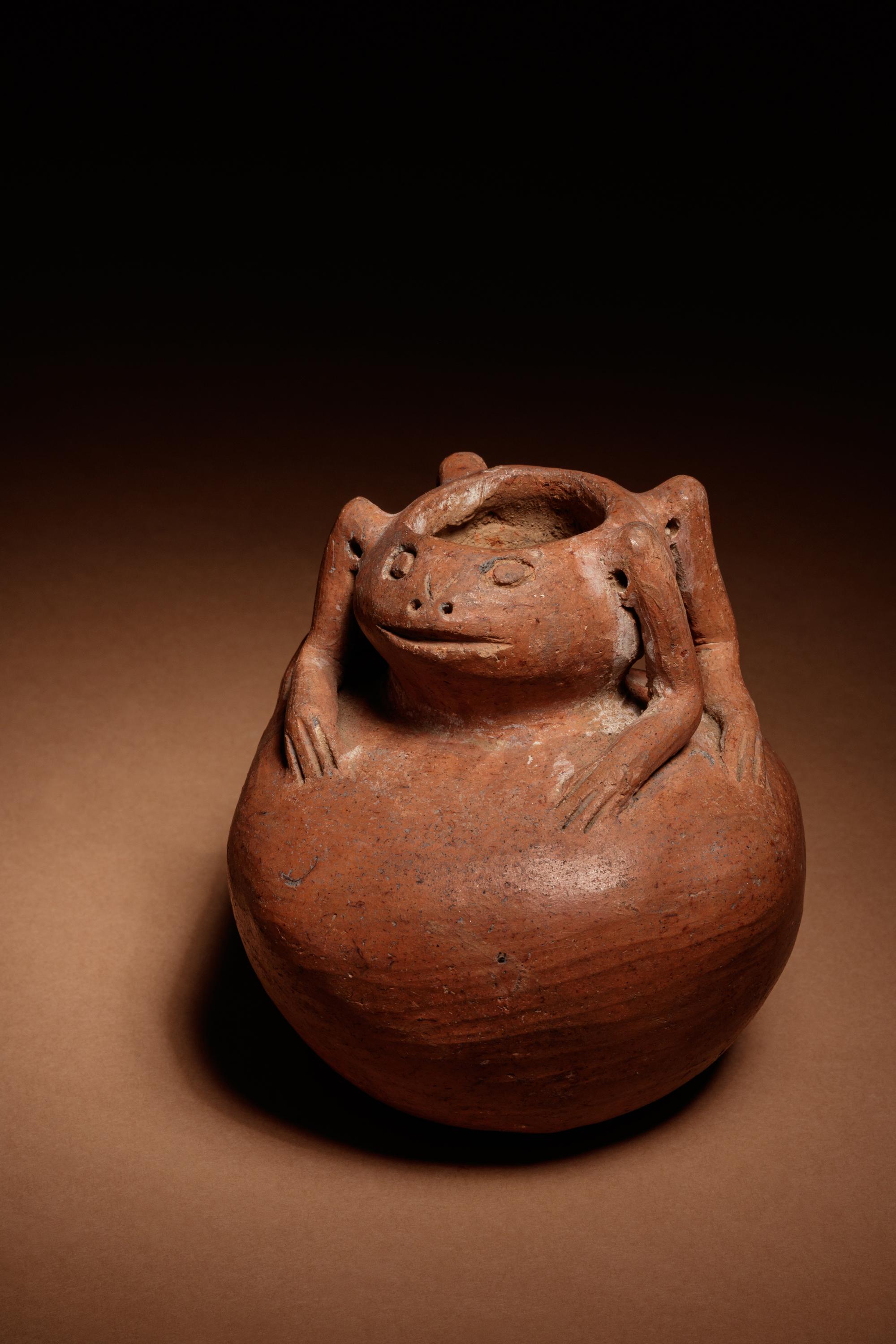 A Nariño Terracotta Frog Vessel