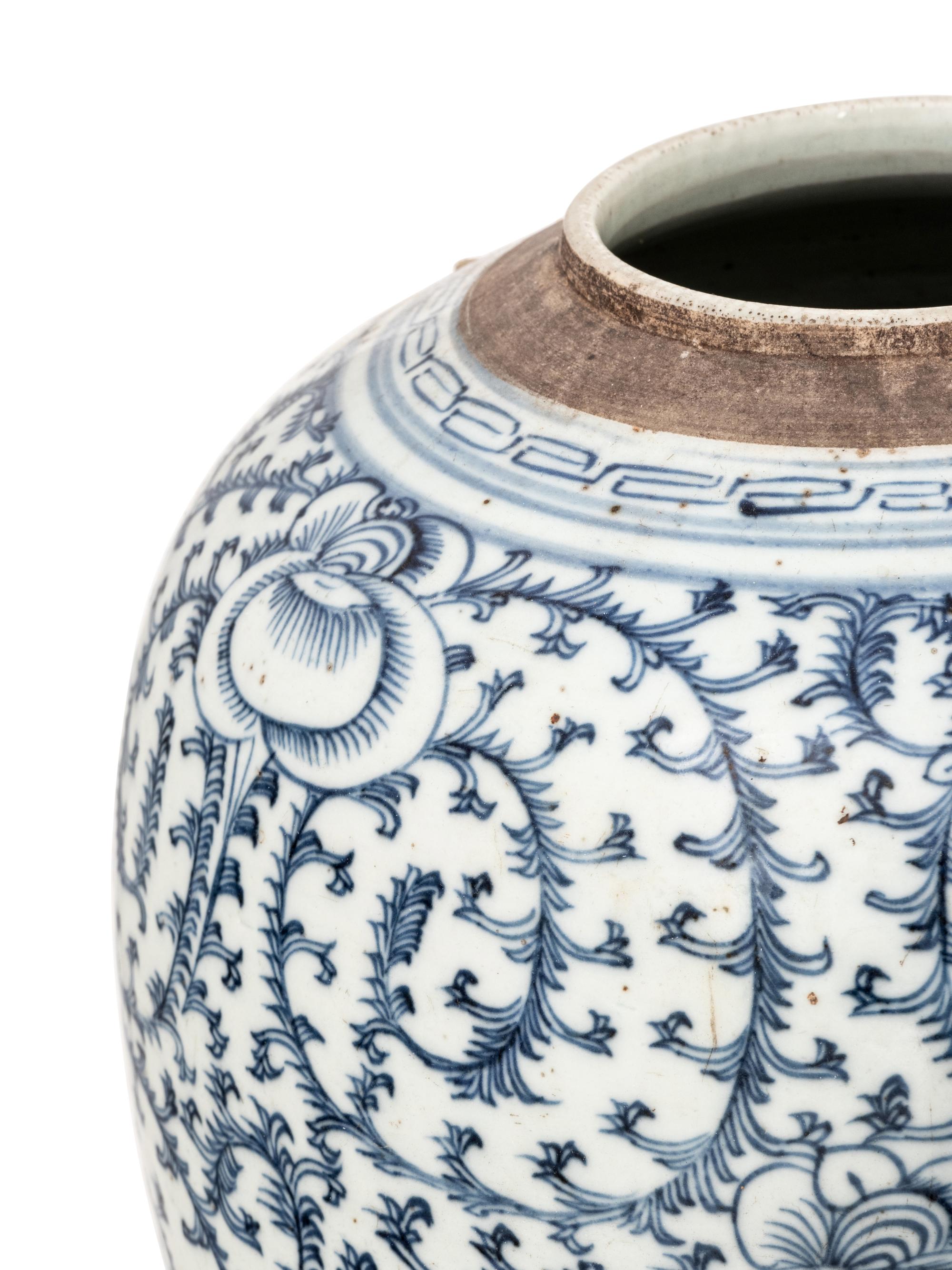 10 Chinese Blue and White Porcelain 'Foliate' Jars