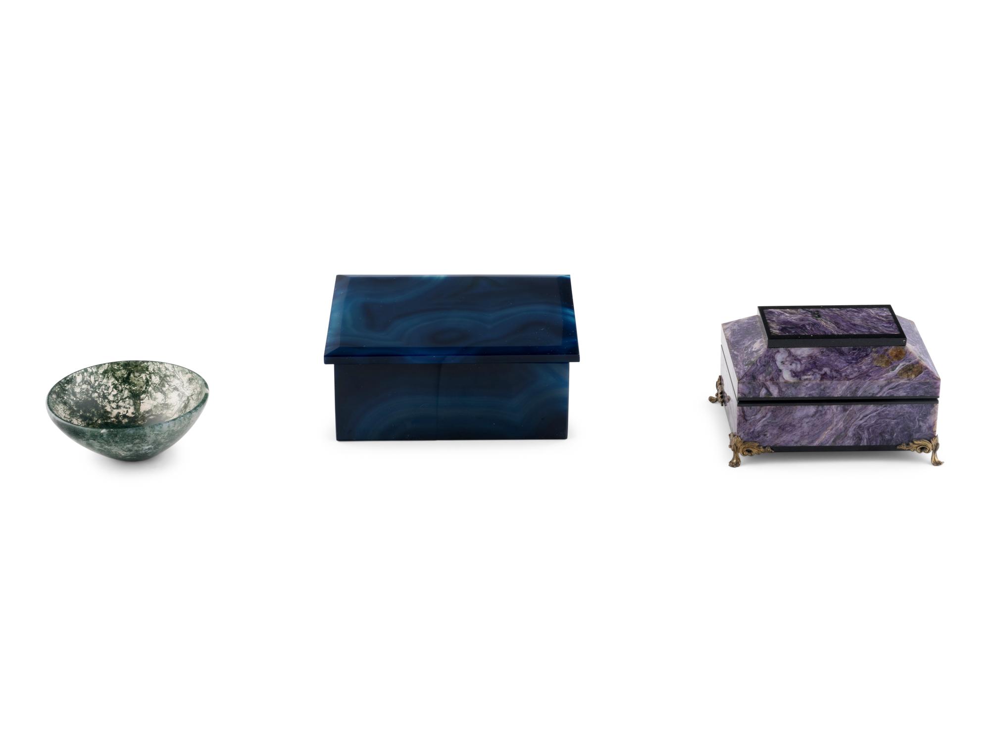 Three Hardstone Table Articles