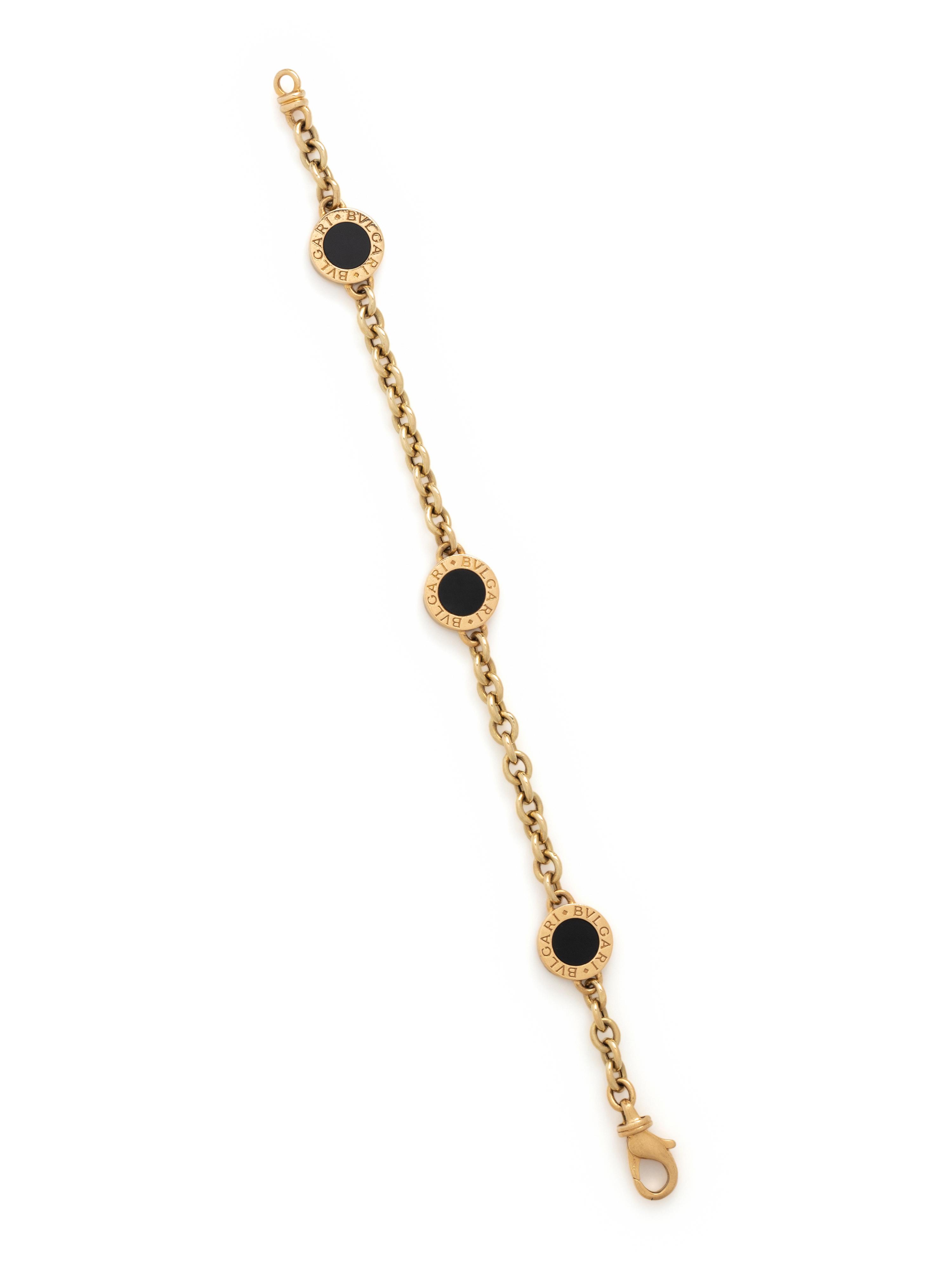BVLGARI, YELLOW GOLD AND ONYX 'BVLGARI-BVLGARI' BRACELET