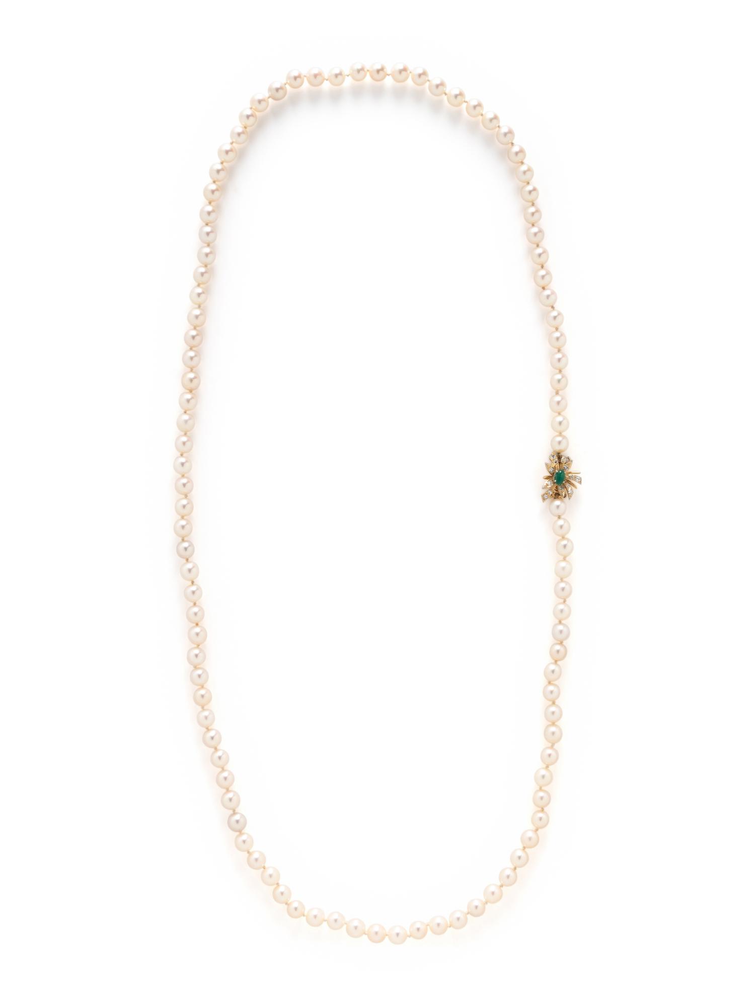 CULTURED PEARL NECKLACE