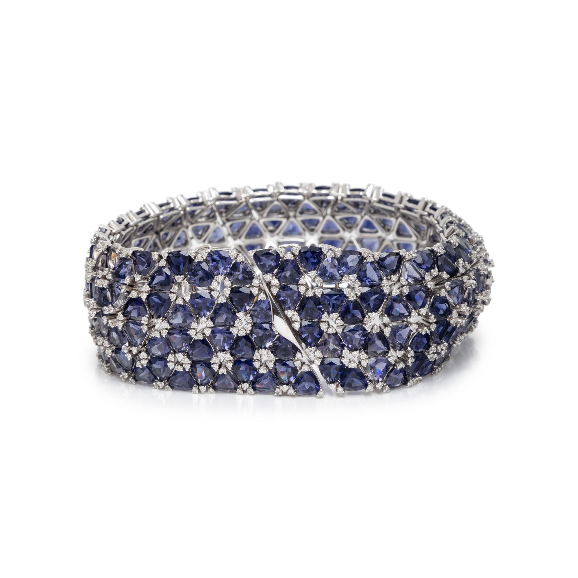 WHITE GOLD, IOLITE, AND DIAMOND BRACELET