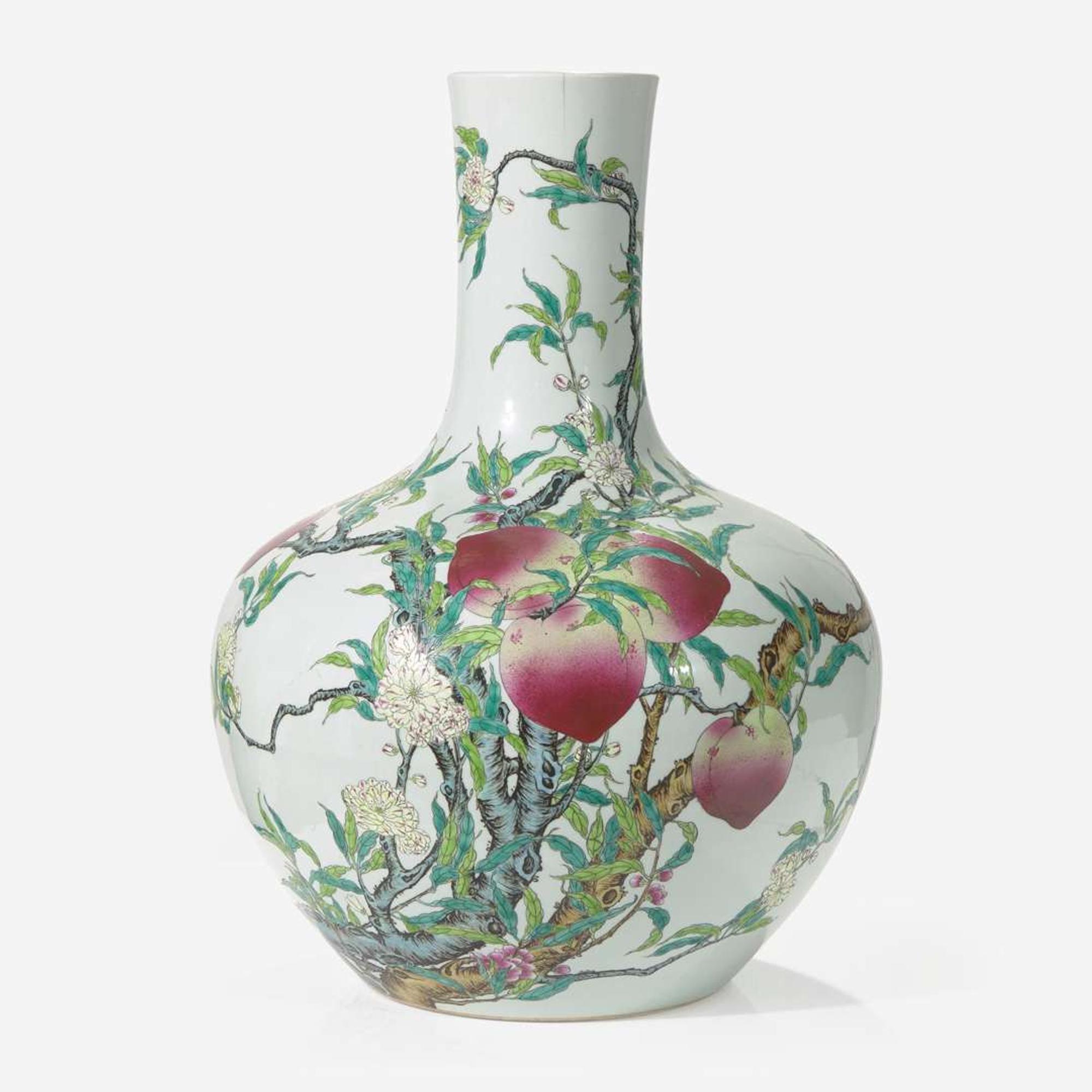 A large Chinese porcelain famille rose "Nine Peaches" vase, tianqiuping 粉彩九桃紋大天球瓶 Qianlong mark ???