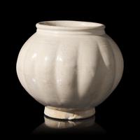 A Chinese Cizhou Style Melon-Form Jar 巨鹿瓜棱罐