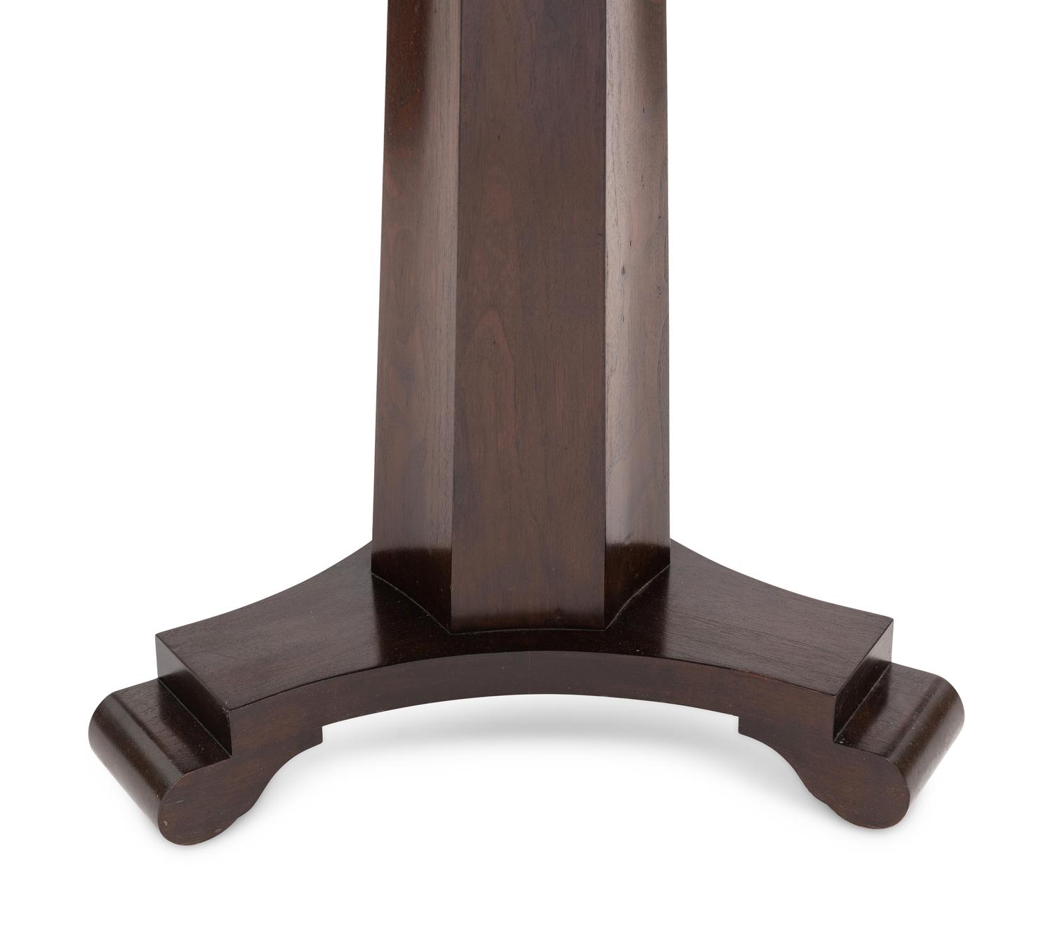 A Dessin Fournir Sollis Center Table