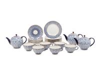A Lomonosov Porcelain Tea Service