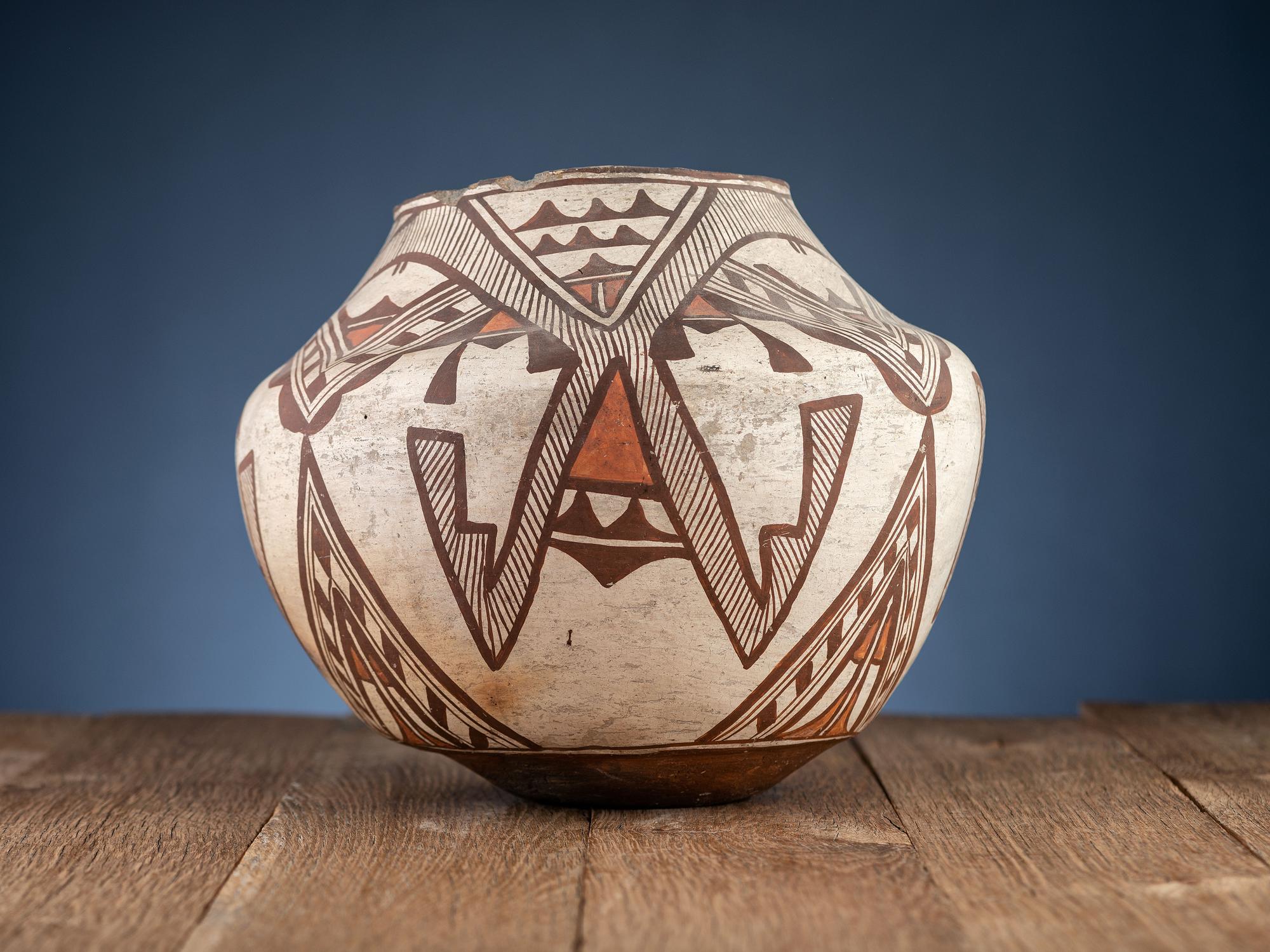Zuni Polychrome Pottery Olla