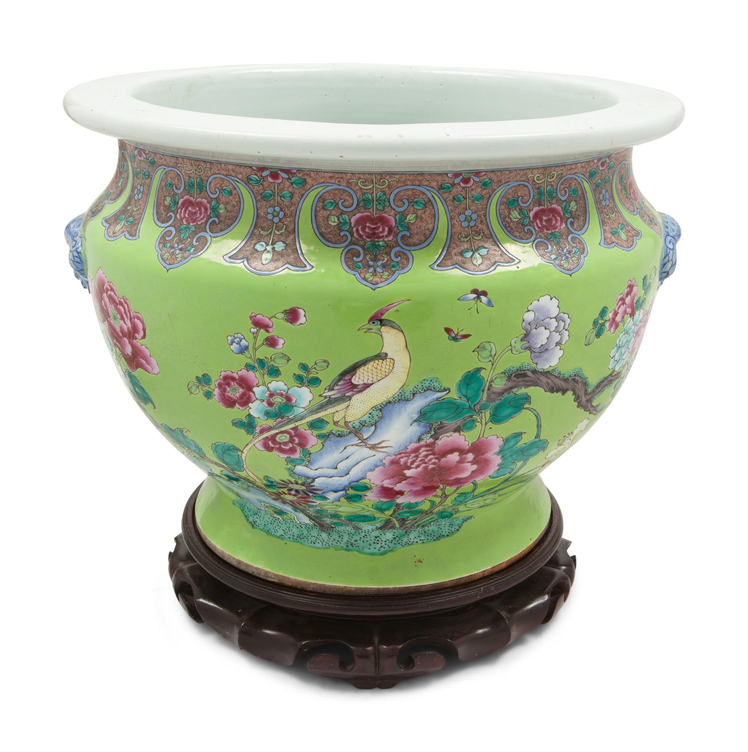 A Chinese Export Apple Green Ground Famille Rose Porcelain Jardiniere