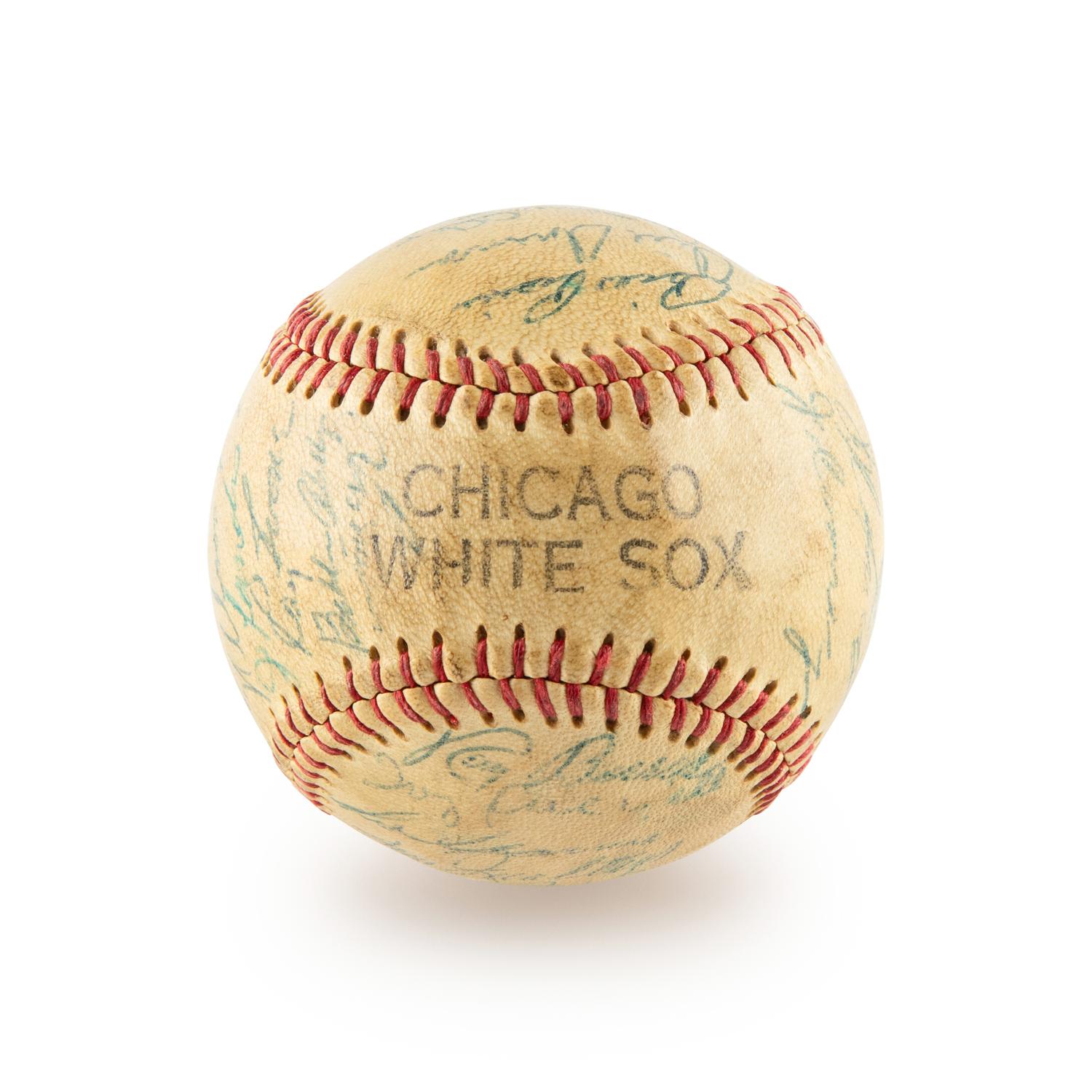 A 1958 Chicago White Sox Team Signed Autograph Baseball Including Nellie Fox (Beckett Authentication Services) - 29 Signatures