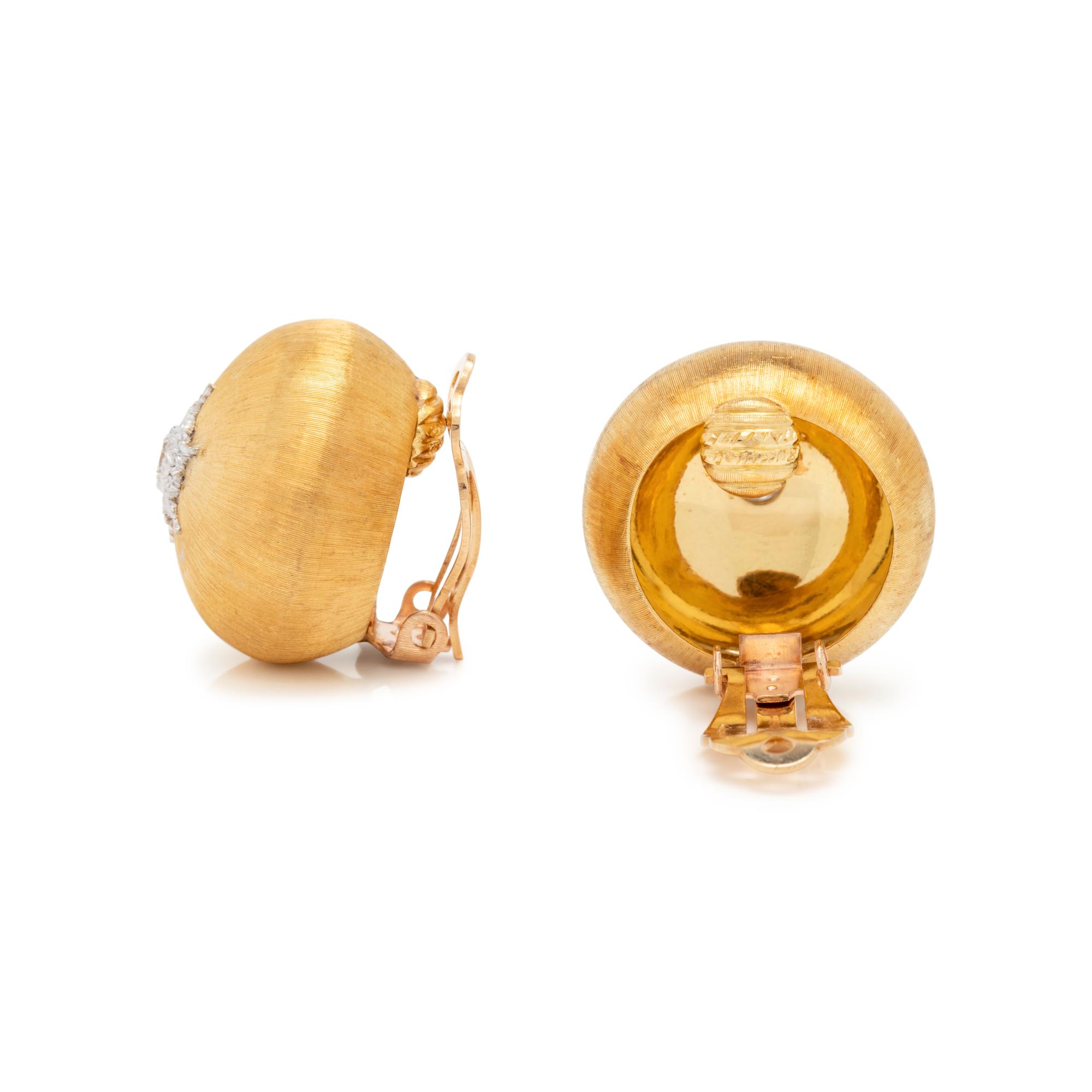 BUCCELLATI, YELLOW GOLD AND DIAMOND EARCLIPS