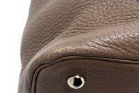 An Hermes Etoupe Leather Thar Travel Bag. 21.5" x 18" x 10".