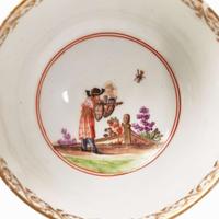 A Meissen chinoiserie porcelain tea and coffee service circa 1735