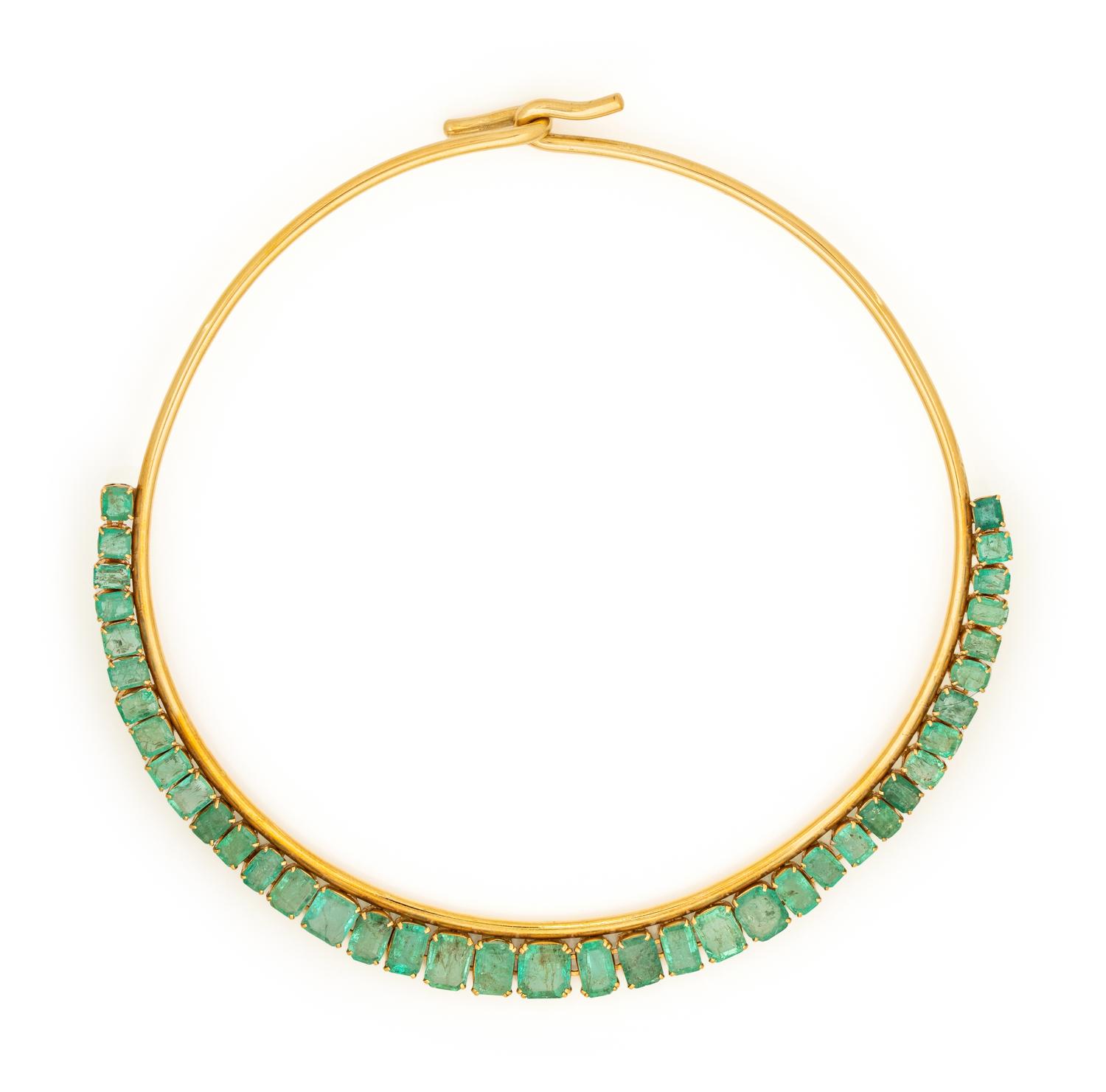 YELLOW GOLD AND EMERALD NECKLACE