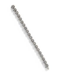 WHITE GOLD AND DIAMOND BRACELET
