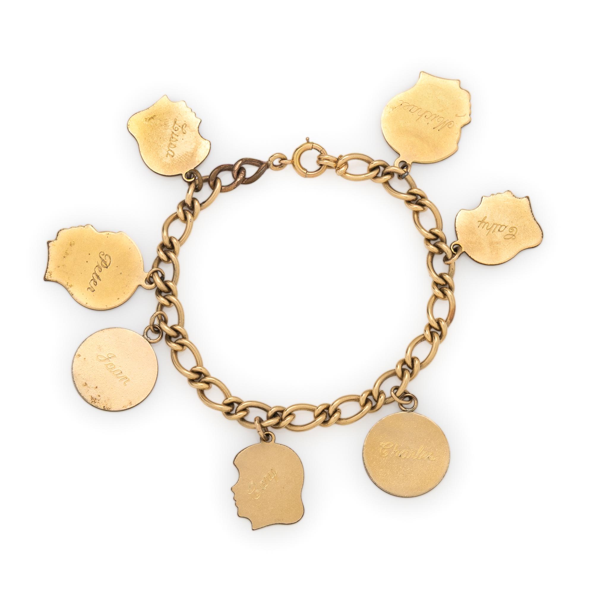 YELLOW GOLD BRACELET AND GOLD-FILLED CHARMS