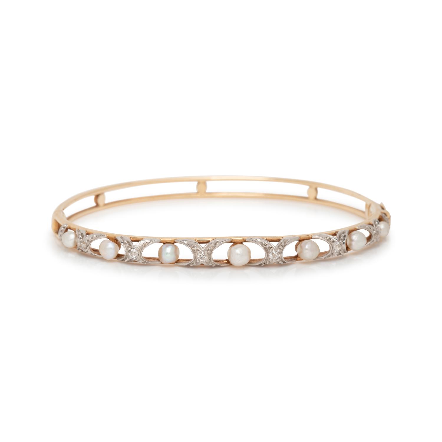 CULTURED PEARL AND DIAMOND BANGLE BRACELET