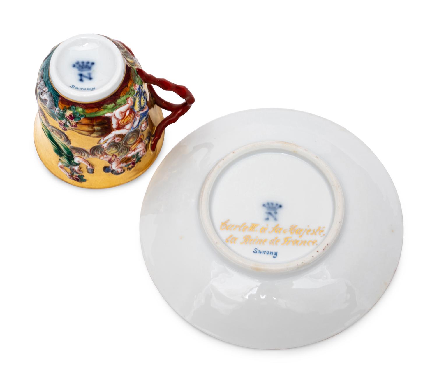 A Capodimonte Porcelain Dinner Service