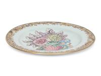 A Chinese Export Parcel Gilt 'Cornucopia' Decorated Porcelain Plate