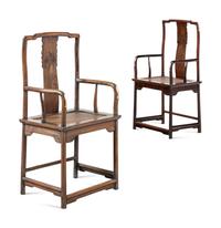 A Pair of Chinese Huanghuali and Hardwood Official's Hat Chairs, Nanguanmaoyi , 20th Century 近代改裝 南官帽椅一對