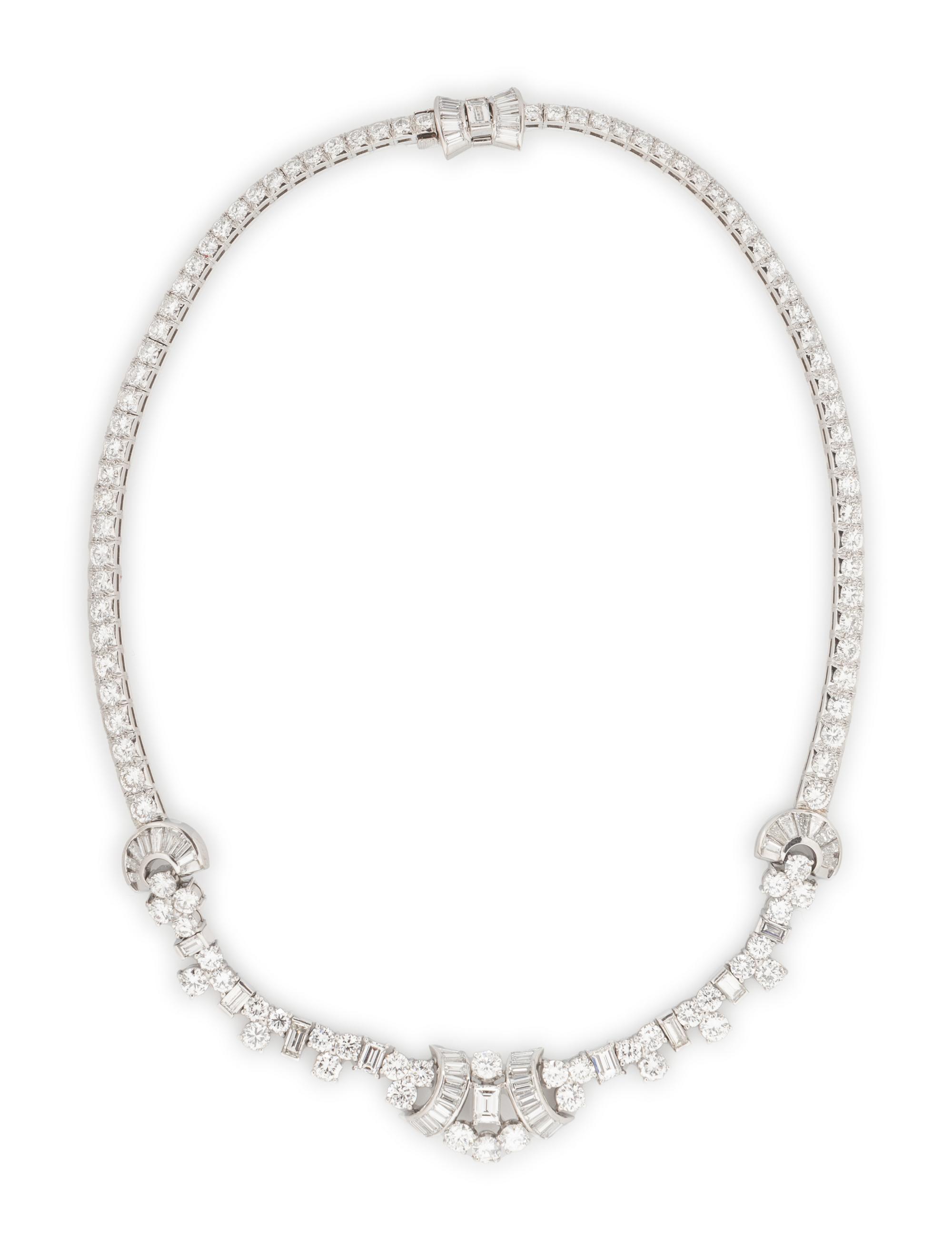 DIAMOND AND PLATINUM NECKLACE