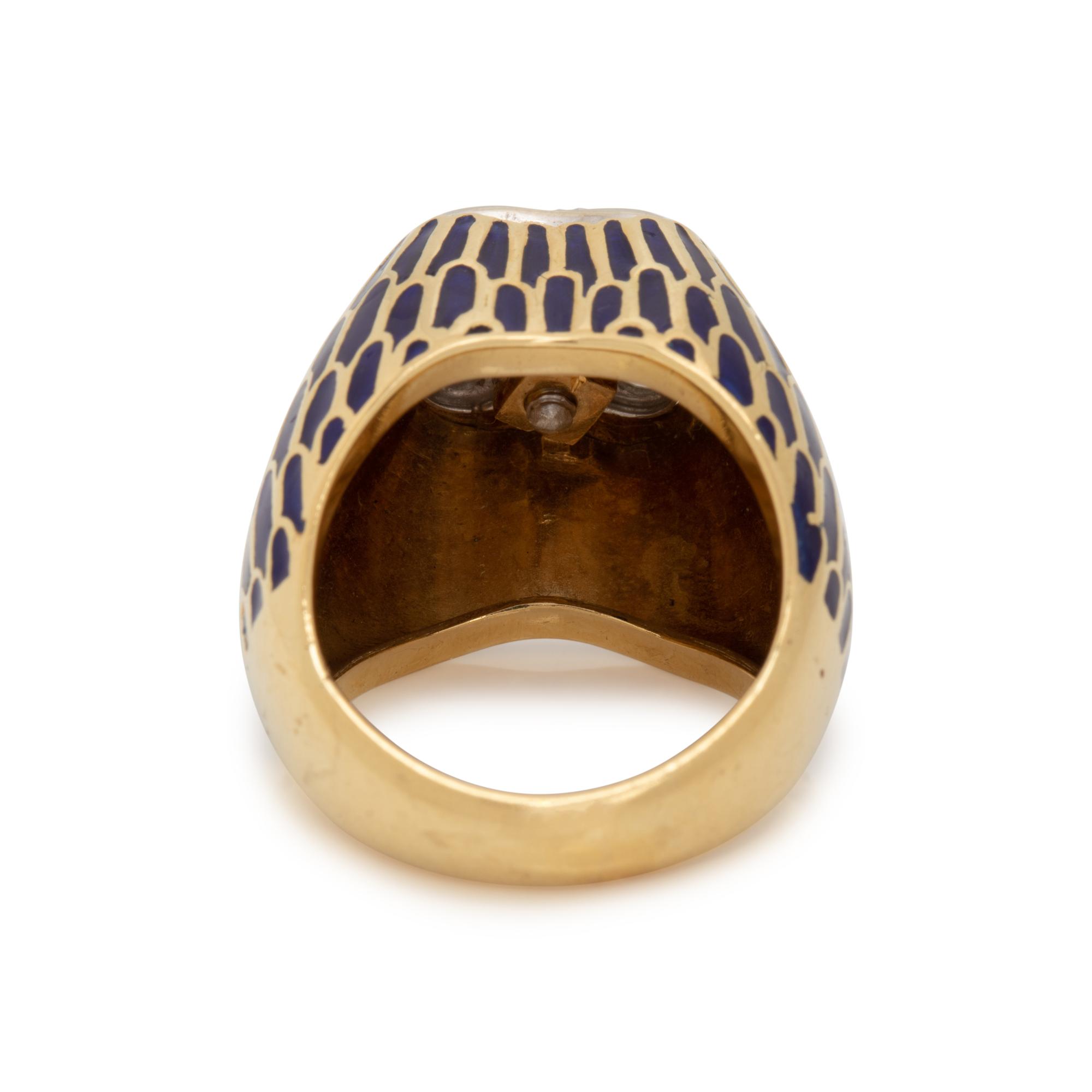 DIAMOND AND ENAMEL RING