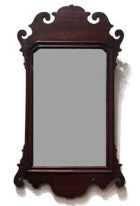 Chippendale mahogany looking glass bearing paper label of john elliott, jr. (1739-1810), philadelphia, pa, circa 1775