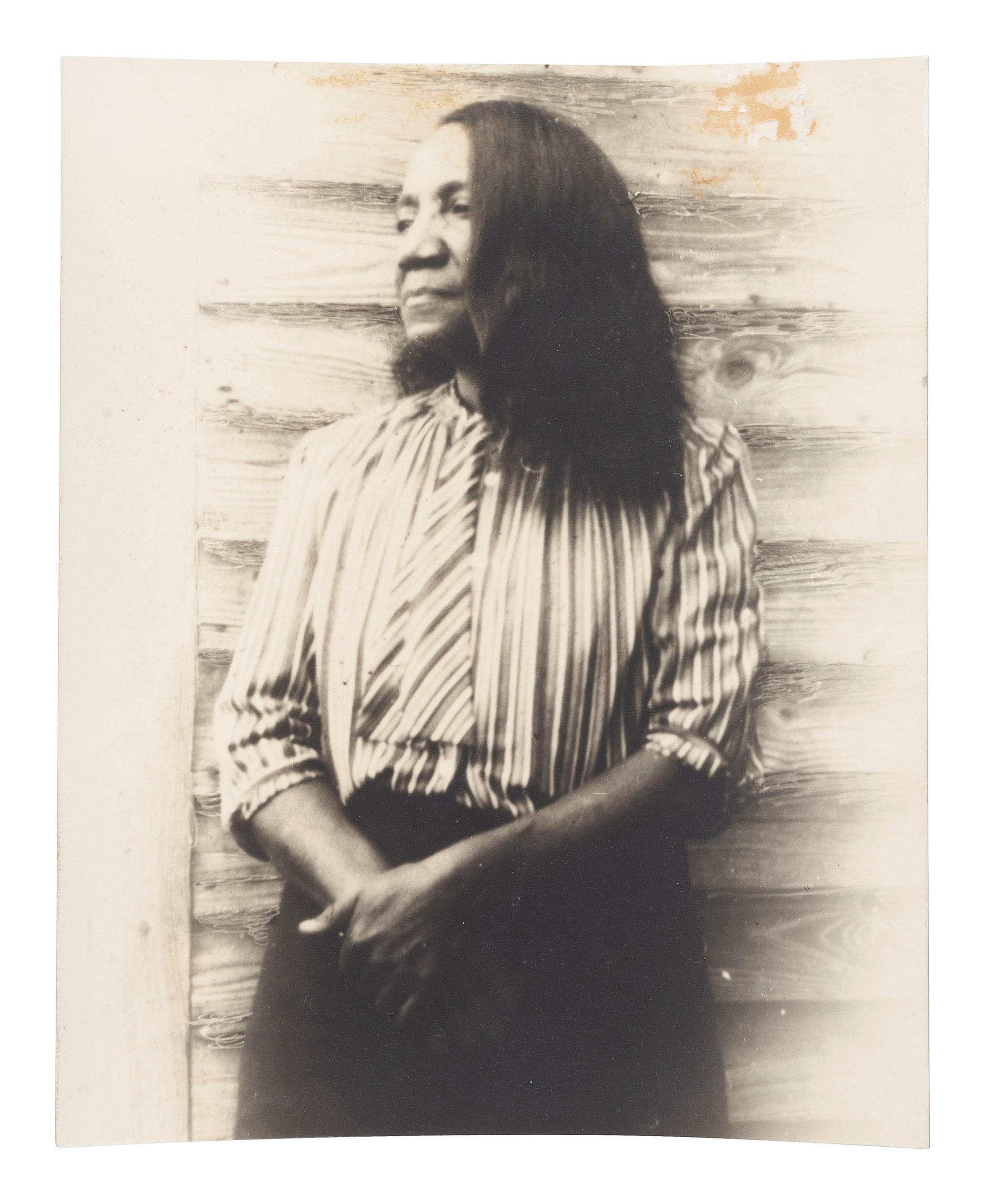 [PHOTOGRAPHY]. PARKS, Gordon (1912-2006), photographer. Untitled (Portrait of an unidentified African American man). Ca 1950.