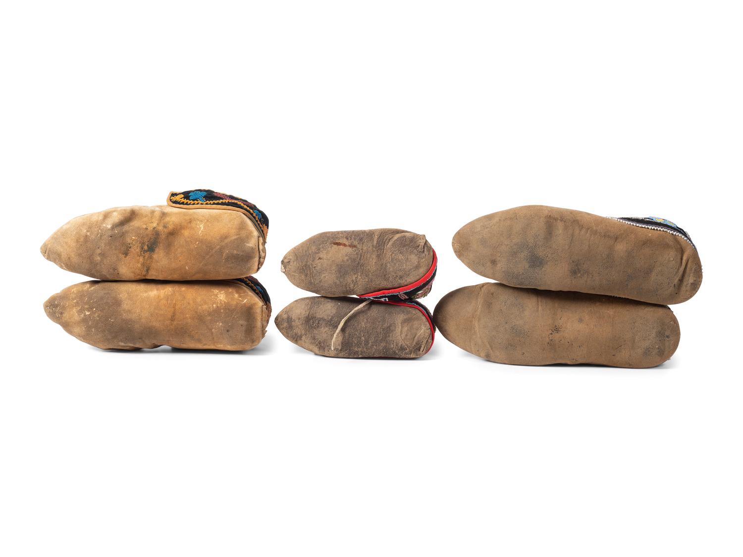 Anishinaabe Beaded Hide Moccasins