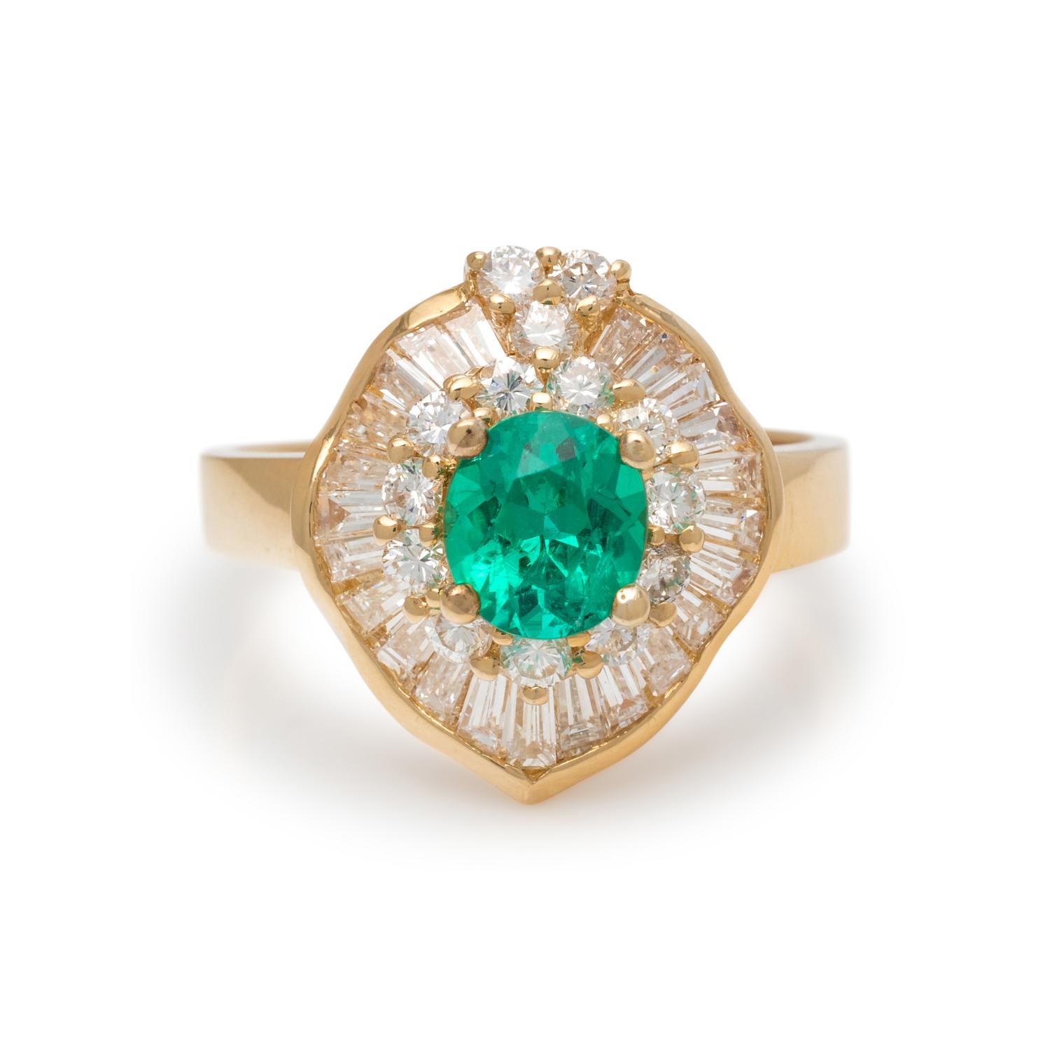 EMERALD AND DIAMOND RING