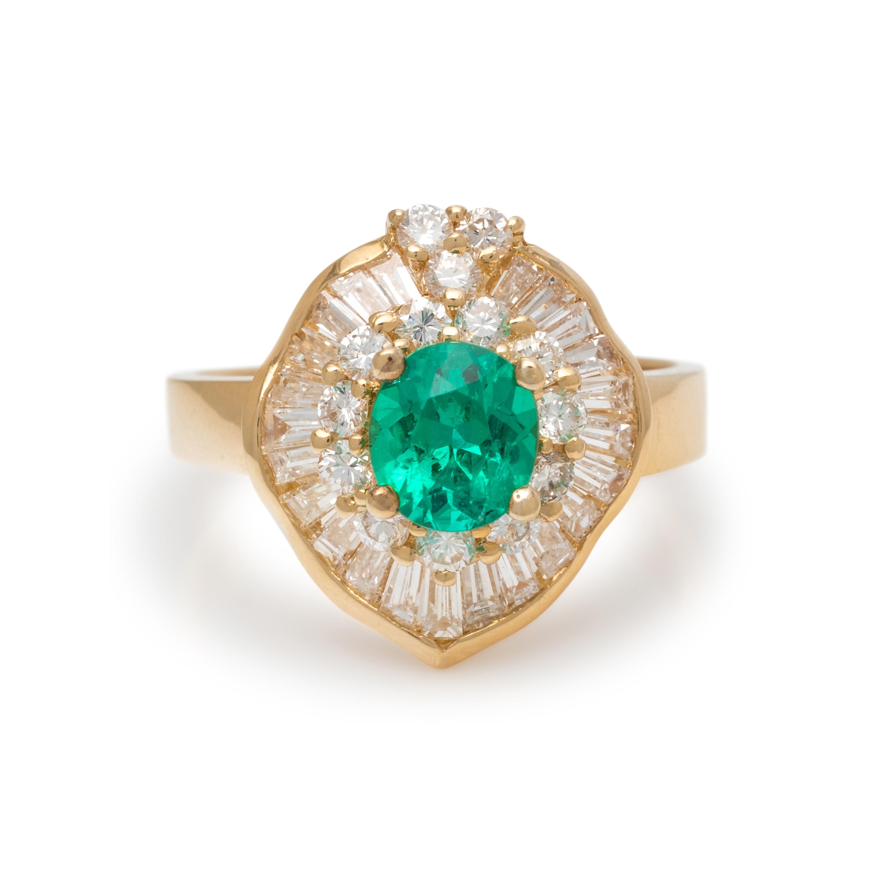 EMERALD AND DIAMOND RING