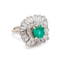 EMERALD AND DIAMOND RING
