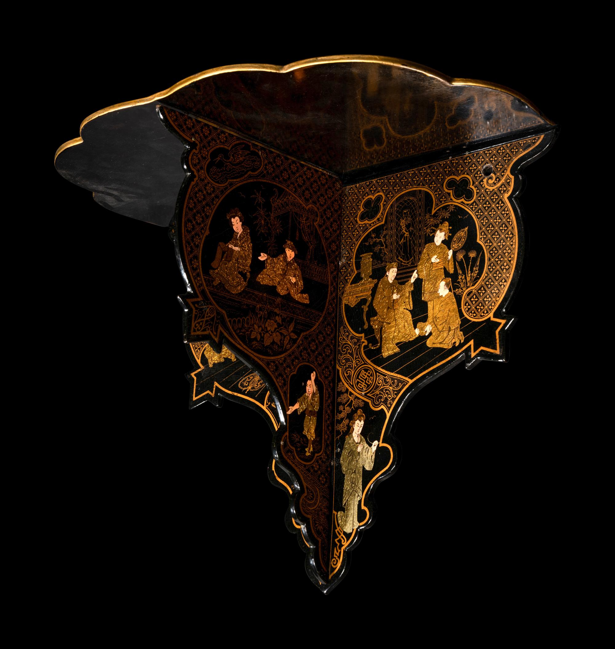 Four Japanese Export Gilt Lacquered Wares