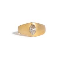 YELLOW GOLD AND DIAMOND RING