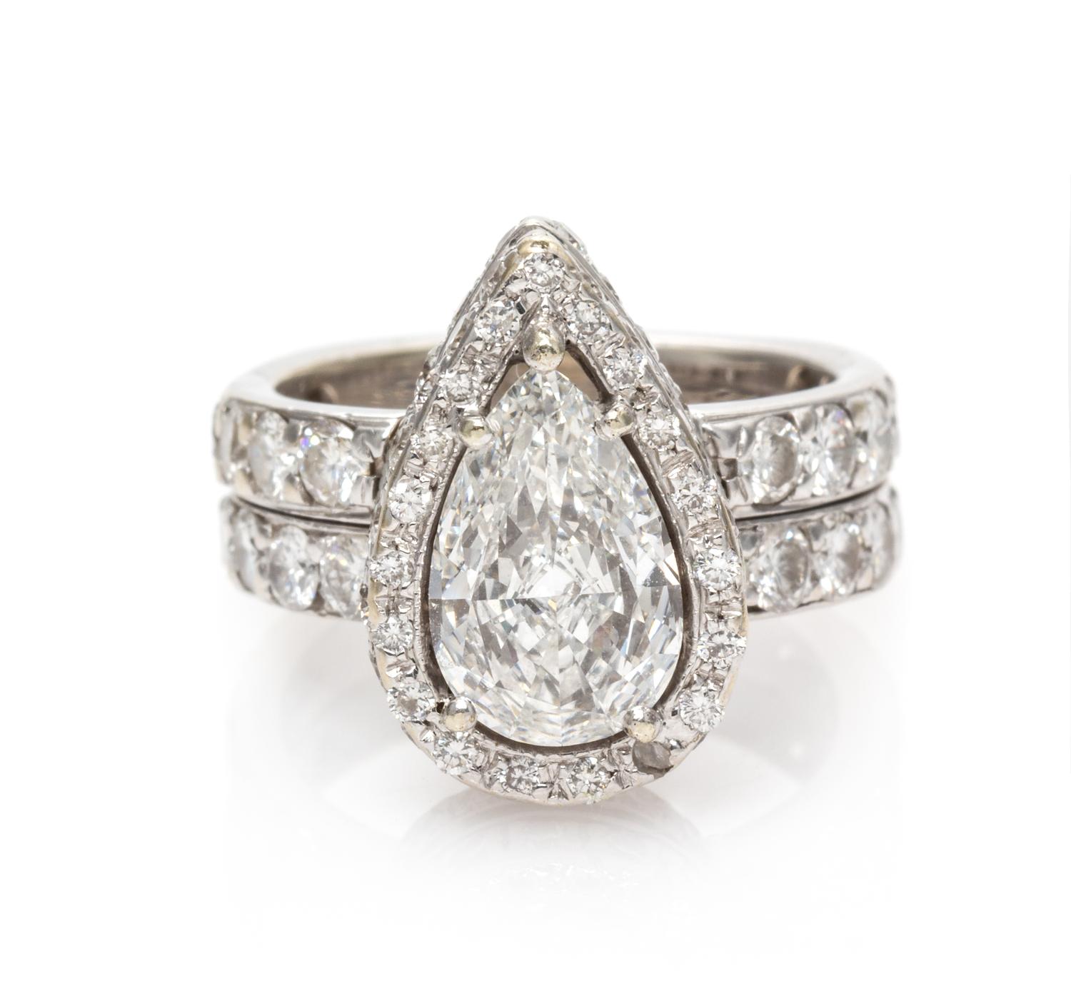 An 18 Karat White Gold and Diamond Ring, 6.40 dwts.