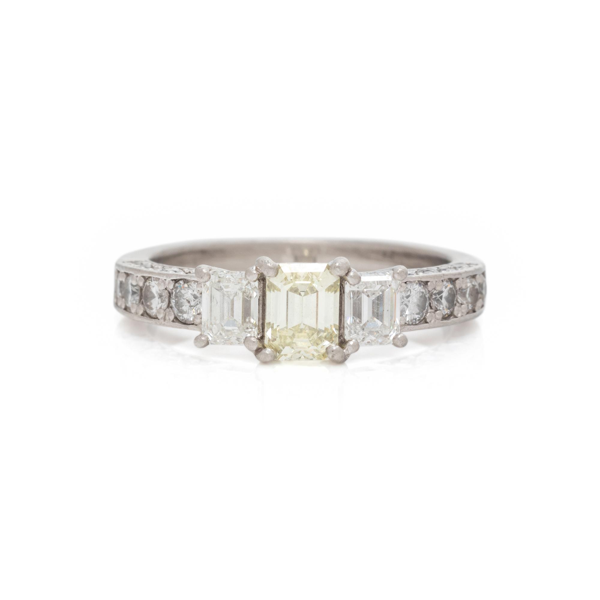 COLORED DIAMOND AND DIAMOND RING