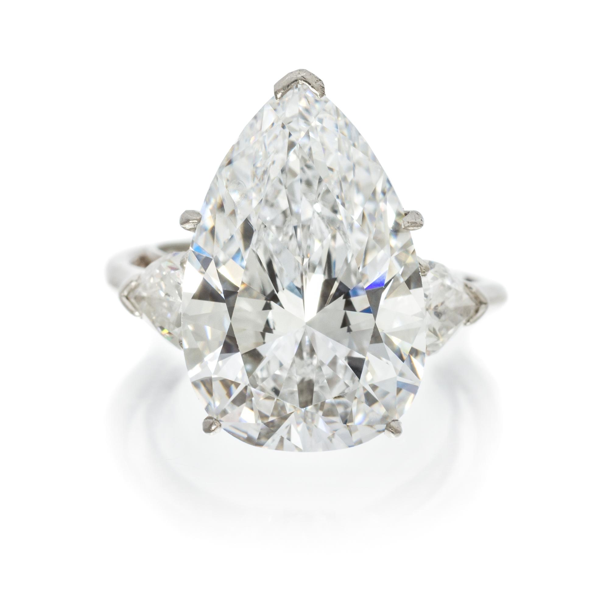 A Platinum and Diamond Ring, Harry Winston, 4.30 dwts.