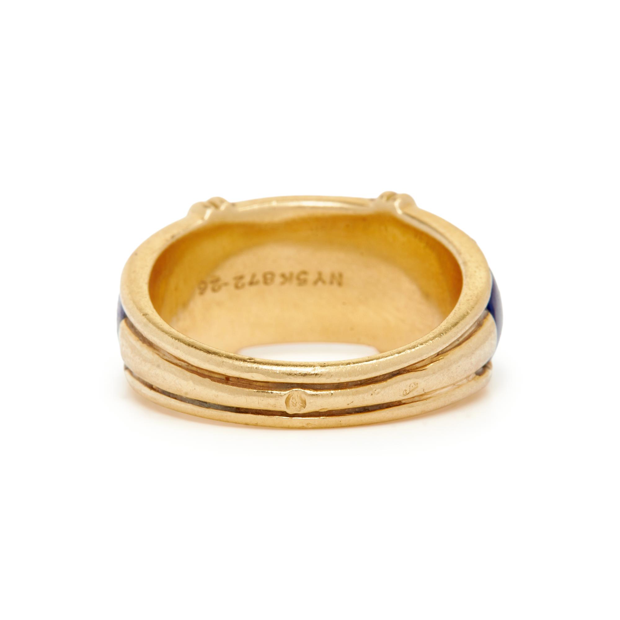 VAN CLEEF & ARPELS, YELLOW GOLD AND LAPIS LAZULI RING