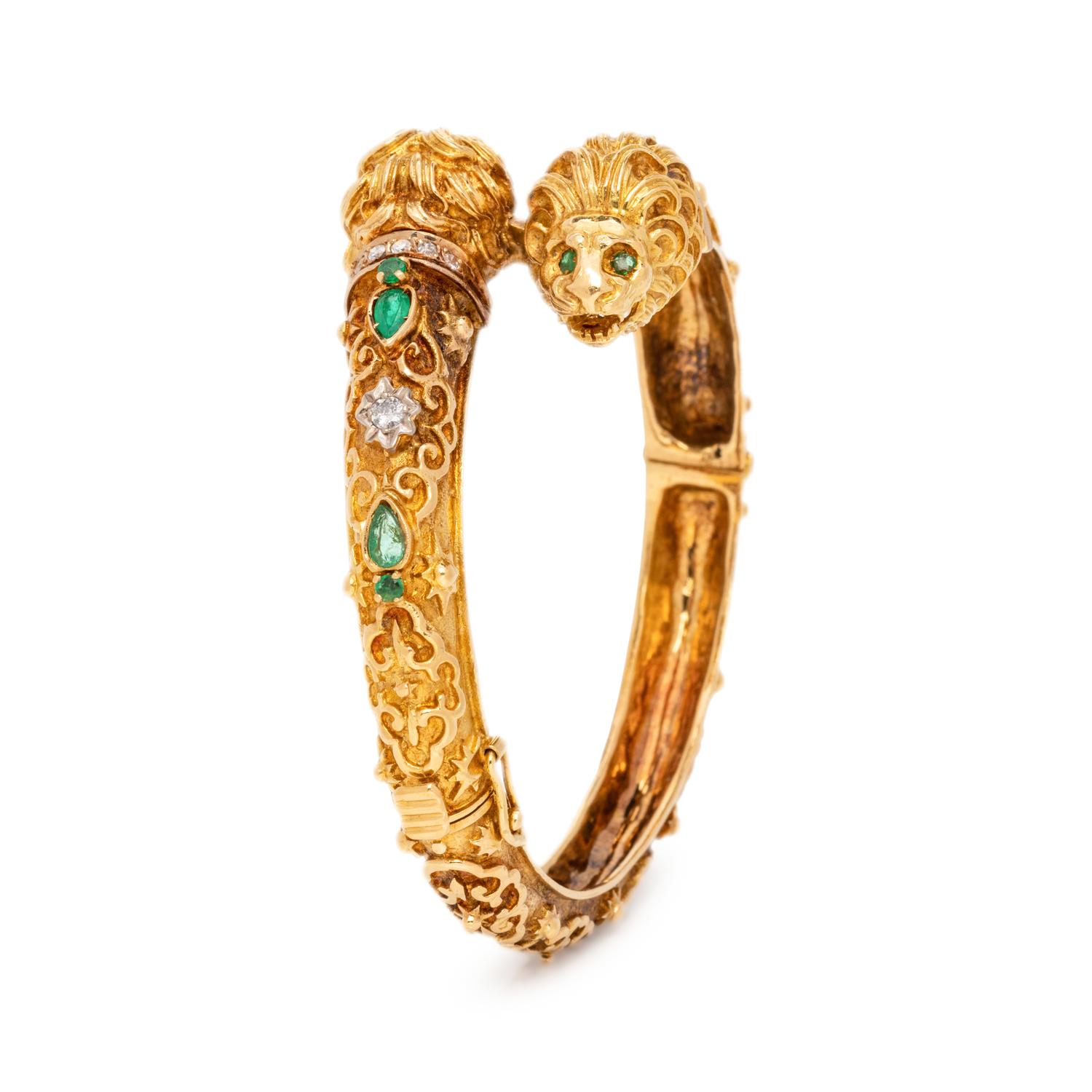 YELLOW GOLD, EMERALD AND DIAMOND LION BANGLE BRACELET