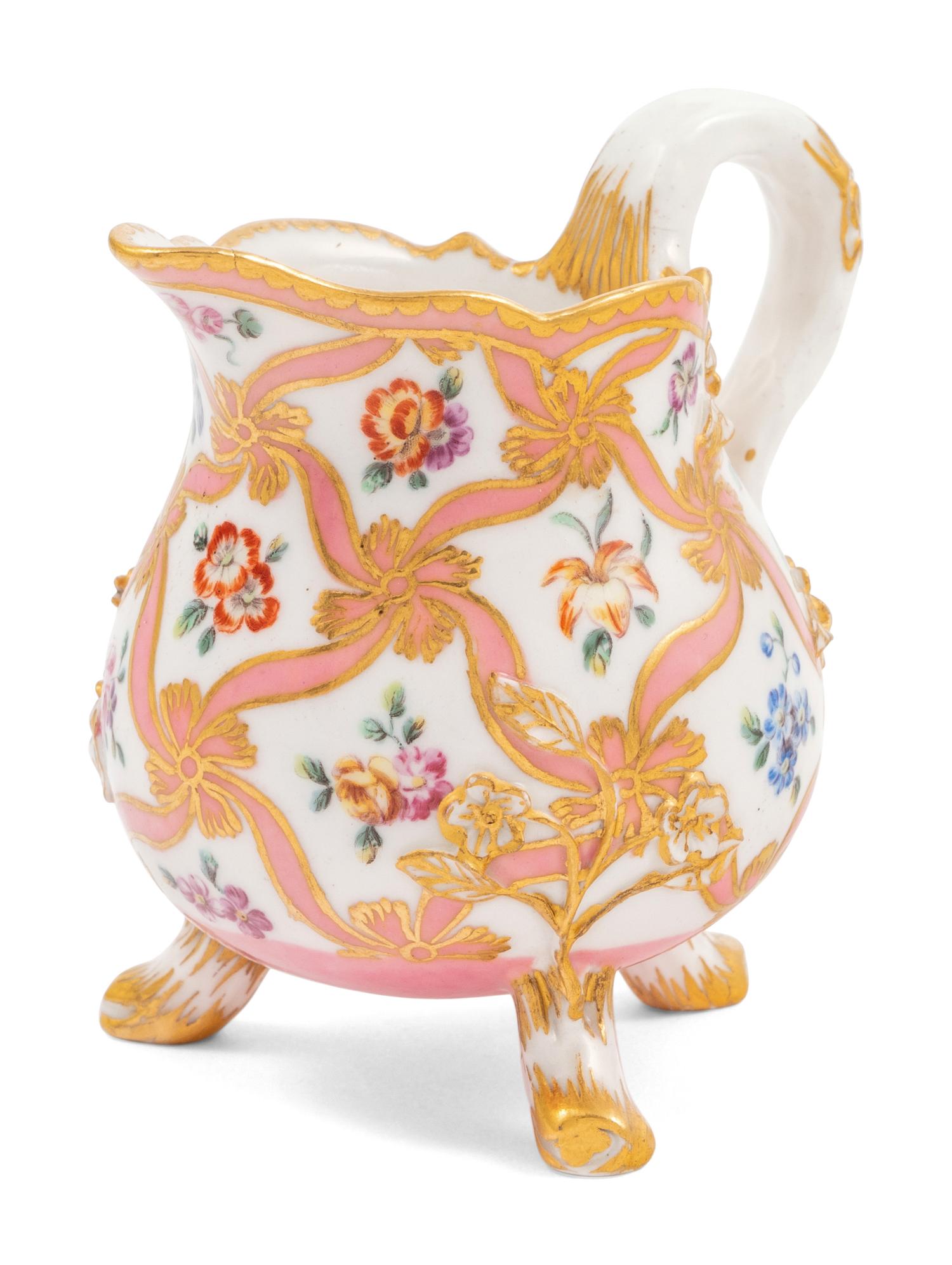 A Sèvres Pink-Ground Porcelain Footed Cream Jug ( Pot-à-Lait 'à Trois Pieds', 3ème Grandeur )