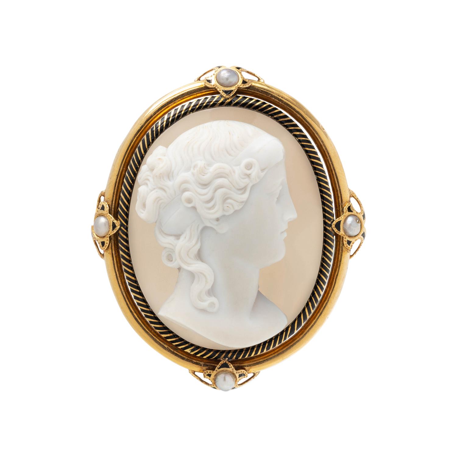 FRENCH, ANTIQUE, AGATE CAMEO, PEARL AND ENAMEL BROOCH